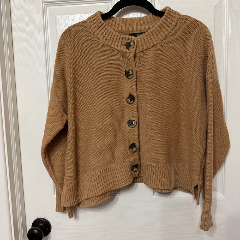 Quince 100% Organic Cotton Cardigan in Camel tan size large - Picture 3 of 7